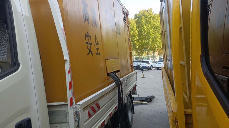 江陵如何判断柴油发电机组和UPS电源的切换时间是否符合要求？